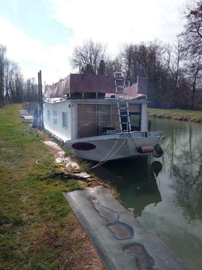 Hotel Bateau houseboat camille à Donchery Extérieur photo